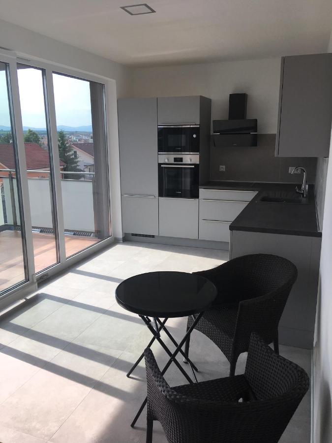 Apartment Sun Lakes - Sever Senec Εξωτερικό φωτογραφία